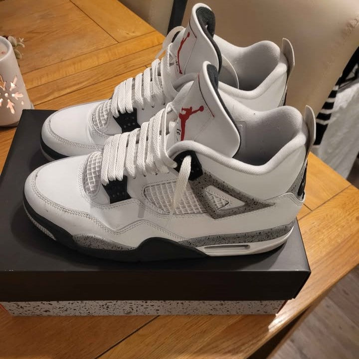 Nike Air Jordan 4 Retro OG – Size 10.5 – Excellent Pre-Loved Condition